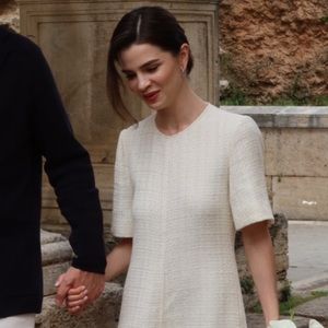 Meet your Posher, Mira